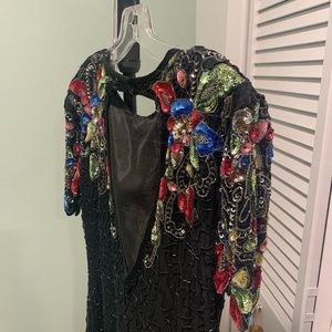 HOLIDAY lined BLACK Friday sequin dress, no damages beautiful colors size 10-12